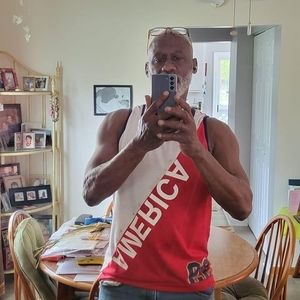 Meet your Posher, Phillip